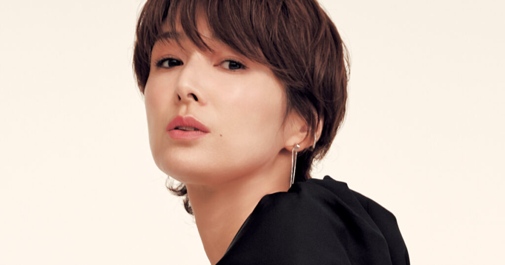 【吉瀬美智子さん】「人生はいつも必要なときのタイミングで」32歳で俳優デビューしたとき“ラッキーだったこと” | 美ST ONLINE