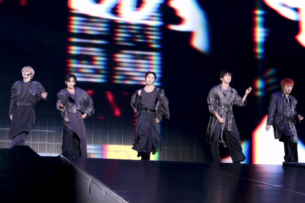 ついに予告動画解禁!ライブ&ドキュメンタリー映画『超特急 The Movie RE:VE』新規場面写真3点も追加!! | Emo!miu|エモミュー ついに予告動画解禁!ライブ&ドキュメンタリー映画『超特急 The Movie RE:VE』新規場面写真3点も追加!! | Emo!miu|エモミュー