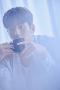 ワールドワイドに活躍するグローバルスター俳優チ・チャンウク、1st Album「Assemble」CD各形態特典、トレカ、ショップ別オリジナル特典のデザインを公開！ | PONY CANYON NEWS – ポニーキャニオン