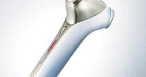 1日5〜15分で“自宅がクリニック級”に！くすみ・たるみに効く「光美顔器」を60日ガチ検証 | 美ST ONLINE