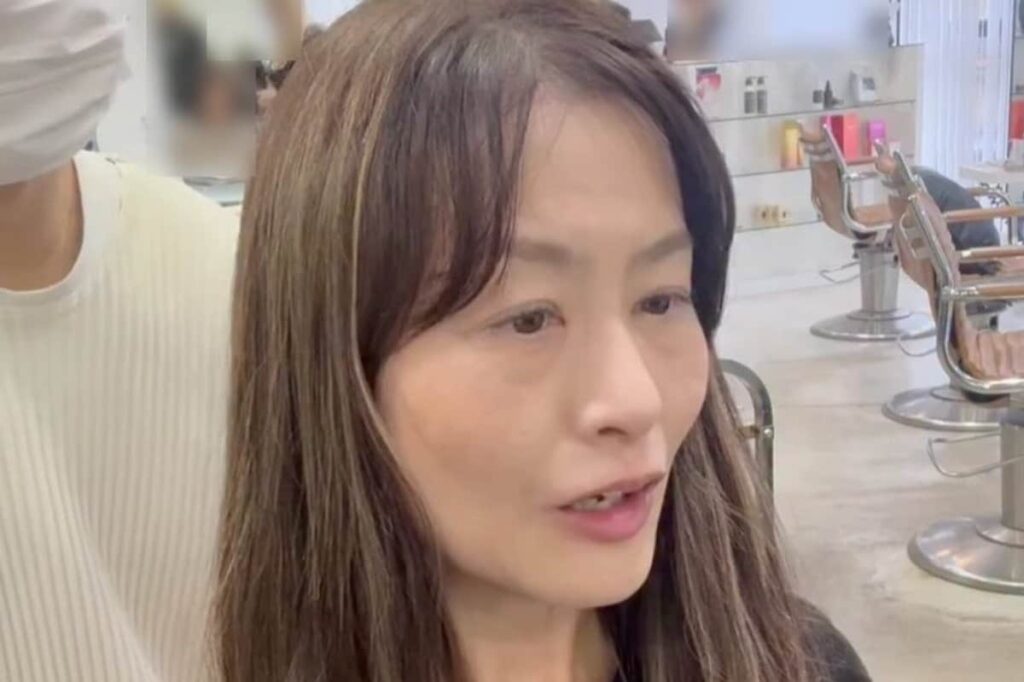 「札幌から来ました」ロングの女性が大胆カットでより美しく 変身した姿に「垢抜けましたね!」 | LIMO | くらしとお金の経済メディア 「札幌から来ました」ロングの女性が大胆カットでより美しく 変身した姿に「垢抜けましたね!」 | LIMO | くらしとお金の経済メディア