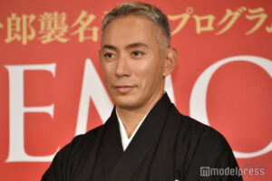 市川團十郎、亡き妻・小林麻央さんとの“思い出の場所”へ 息子との写真に「涙が出そうに」「ずっと見守ってくれてる」の声(モデルプレス)|dメニューニュース(NTTドコモ) 市川團十郎、亡き妻・小林麻央さんとの“思い出の場所”へ 息子との写真に「涙が出そうに」「ずっと見守ってくれてる」の声