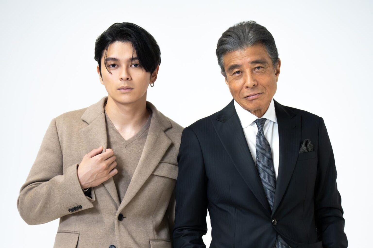 舘ひろし×眞栄田郷敦インタビュー - “芝居をなるべくしない”、気持ちで演じきった映画『港のひかり』 - ファッションプレス