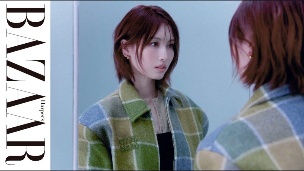 TWICE MOMOと始める、ミュウミュウの冬支度｜ハーパーズ バザー（Harper's BAZAAR）公式