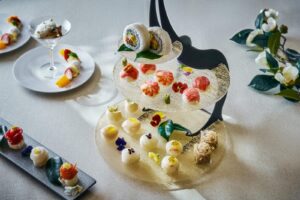 ザ・プリンスギャラリー 東京紀尾井町、冬の日本庭園を味わう寿司アフタヌーンティー「華凛」 - ファッションプレス