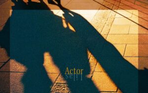 幾田りら、TVアニメ『SPY×FAMILY』ED主題歌「Actor」のリリース決定＆ジャケット写真も解禁 – 画像一覧（2/3） – THE FIRST TIMES