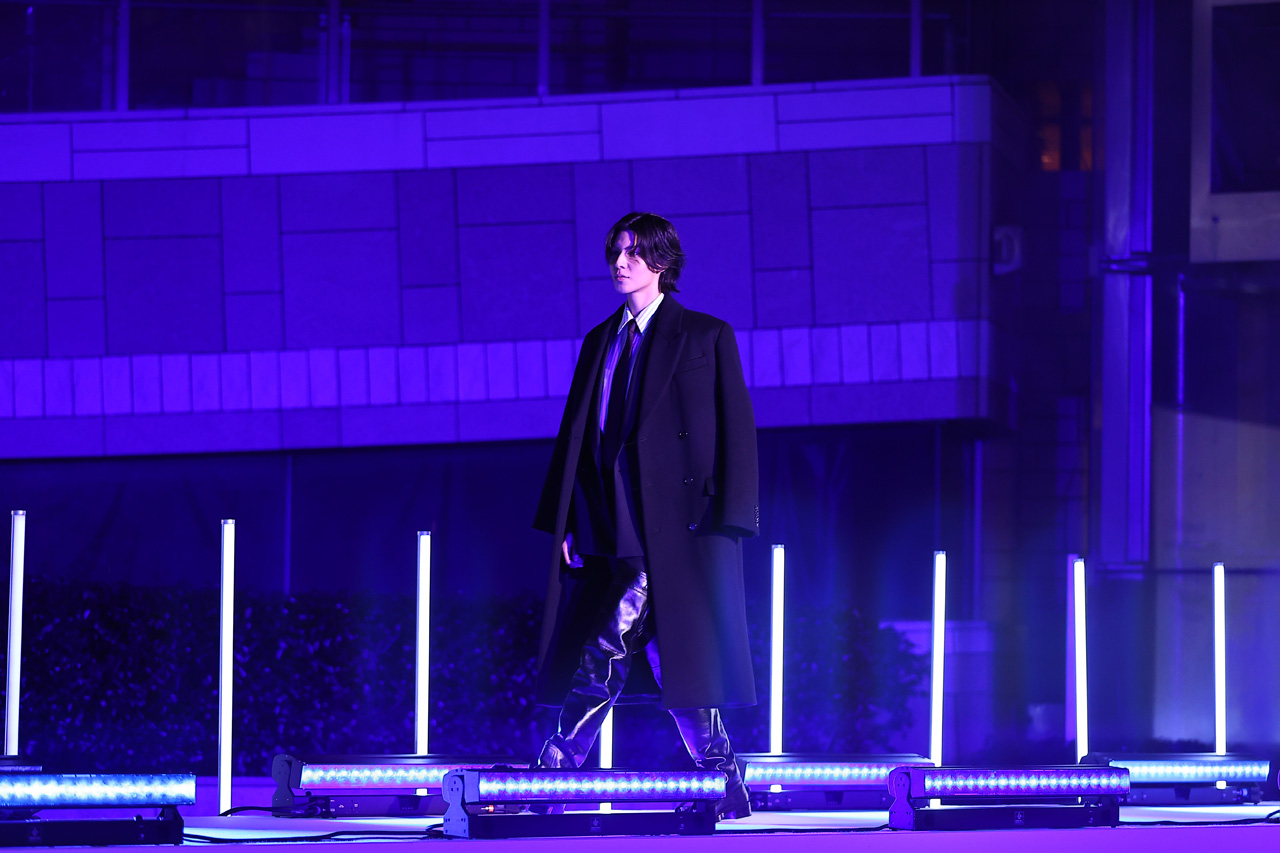 ラウール 岩本照、渡辺翔太に見守られ“末っ子は暴走機関車”ぶり全開！「SeeYou！」と帰っちゃう？6