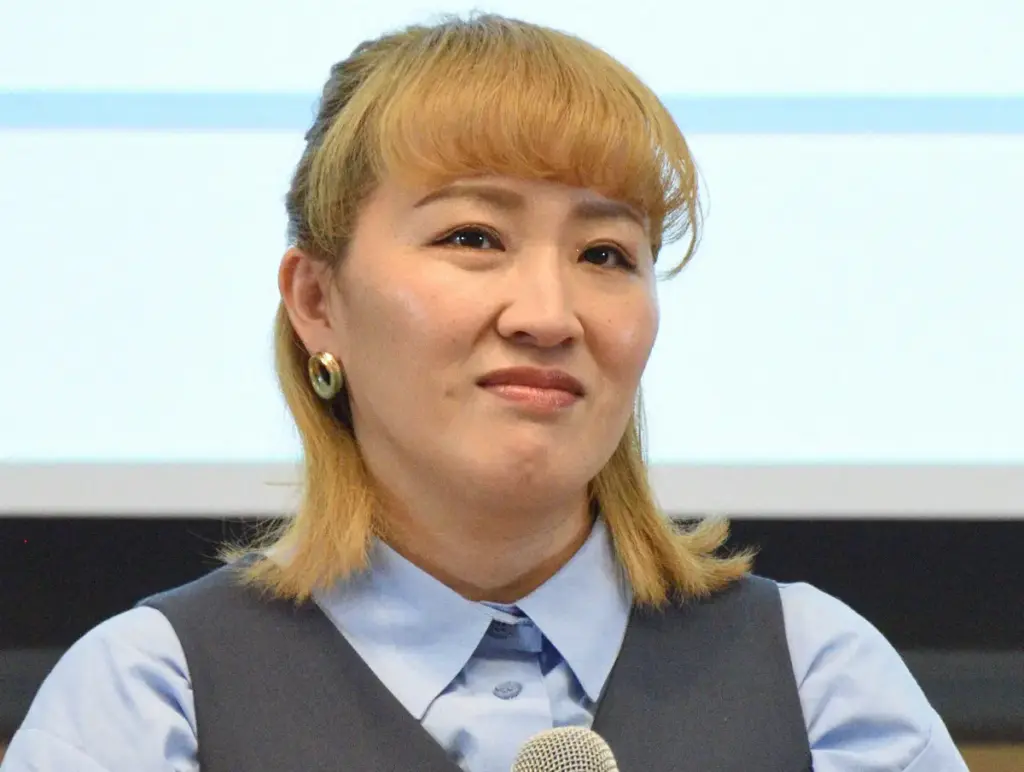 丸山桂里奈　脳梗塞患った母が転倒、緊迫の様子伝える　娘の世話任せ反省も - スポニチ Sponichi Annex 芸能