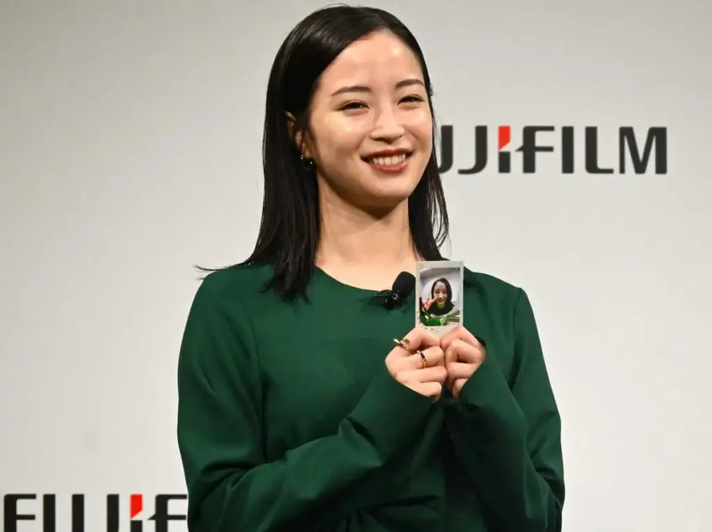 広瀬すず 人気バンドマンとの出会いのきっかけはリリー・フランキー「去年のリリーさんの誕生日に…」 – スポニチ Sponichi Annex 芸能 広瀬すず 人気バンドマンとの出会いのきっかけはリリー・フランキー「去年のリリーさんの誕生日に…」 - スポニチ Sponichi Annex 芸能