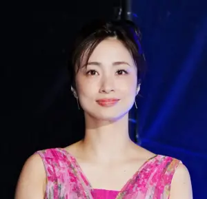 上戸彩　大好物明かす　家では「結構貧乏性というか、だし汁で薄々にして何杯でも食べる」 - スポニチ Sponichi Annex 芸能