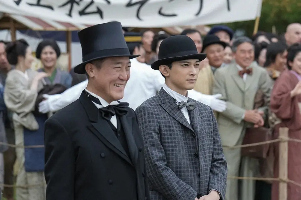 朗読18年“小泉八雲通”佐野史郎も「ばけばけ」称賛「深いところを掘り下げて…」“八雲役”英俳優に感服 - スポニチ Sponichi Annex 芸能