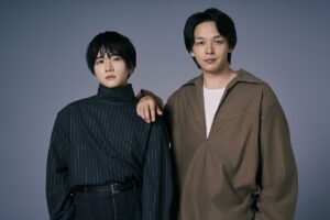 板垣李光人×中村倫也が語る、“作品を残す”意義 「タンポポの綿毛を飛ばしている感覚」 – リアルサウンド 板垣李光人&中村倫也が『ペリリュー』を語る