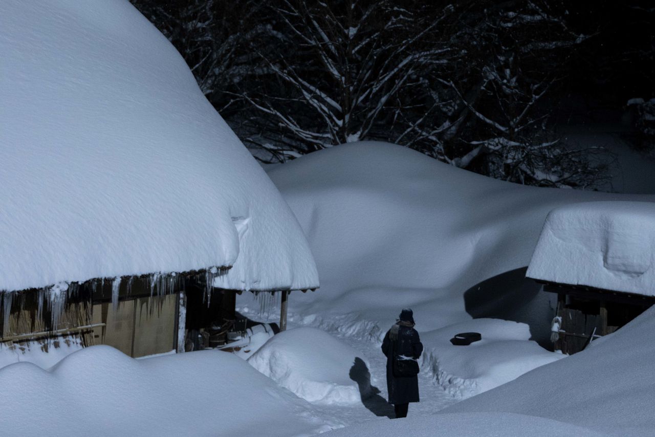 © 2025『旅と日々』製作委員会