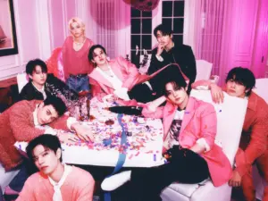 「Stray Kids」、米RIAAでK-POPグループ初のプラチナ認定を獲得 | wowKorea（ワウコリア）