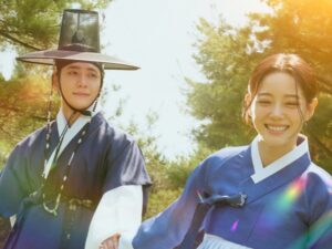 『この川には月が流れる』カン・テオ×キム・セジョンが魂の入れ替わりで運命を超える | cinemacafe.net