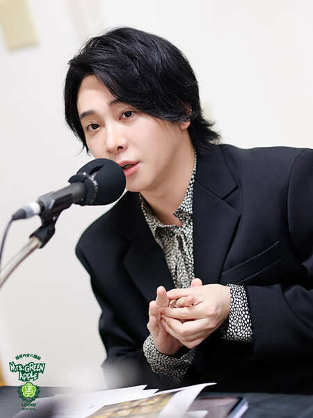 Mrs. GREEN APPLE大森元貴「“初めて? 嘘でしょ!?”っていう!」鈴木亮平 初MV出演での“弾けっぷり”秘話を告白 Mrs. GREEN APPLE大森元貴「“初めて? 嘘でしょ!?”っていう!」鈴木亮平 初MV出演での“弾けっぷり”秘話を告白