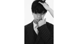 友成空「音楽という大空を自由に旅したい」　1stアルバム「文明開化 - East West」配信リリース