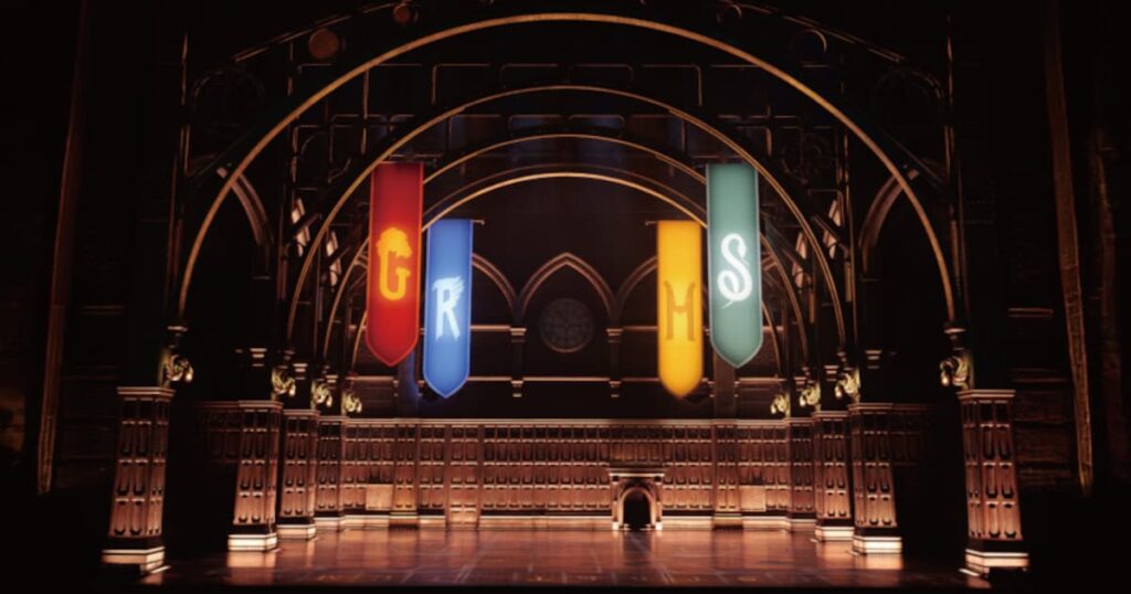 「ハリー・ポッターと呪いの子」日本公演の閉幕が決定、千秋楽は2026年12月27日 - ナタリー