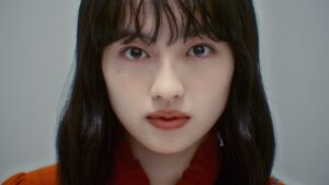 Uru、新曲「プラットフォーム」本日配信リリース。若手俳優・上坂樹里出演のMV公開も | BARKS