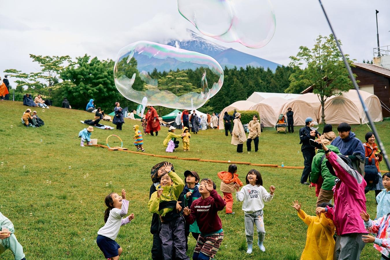 フジ アンド サン’26 富士山こどもの国｜写真4