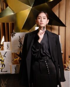 「YSL GIFTING WITH LOVE」 YSLと一緒に心躍るギフトを選んで。桐谷美玲、山本美月、大政絢、三吉彩花、岩瀬洋志、大平修蔵ら豪華セレブリティが集結。 (2025年11月14日)