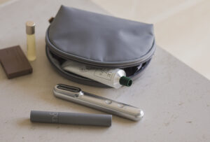 スキンケアをリデザインする「Re・De Suhada スティック美顔器」が「ロフト ベスト コスメ 2025」でロフトバイヤーが選ぶトレンドアイテム『ネクストコスメ』(ホリデーギフト部門)に 選出！