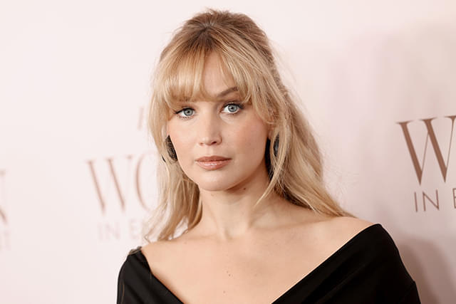 ジェニファー・ローレンス、女性監督の共通点は「過剰な指示をしないこと」 - 映画.com