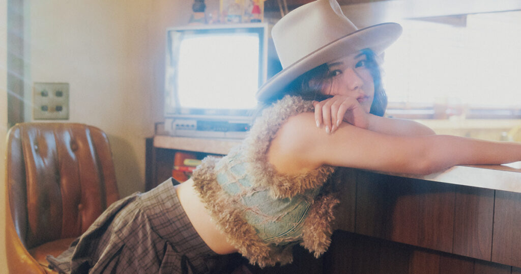 村重杏奈「心が折れかけた」乗り越えられたのは“ぎゃるマインド”があったから | ViVi 村重杏奈「心が折れかけた」乗り越えられたのは“ぎゃるマインド”があったから | ViVi