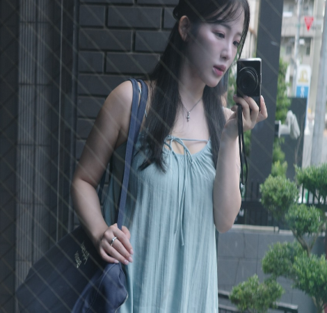 「透き通る美しさ」天木じゅん、水色ワンピで魅せた表紙撮影オフショットが大反響！ | 話題の投稿 | スポーツブル (スポブル)