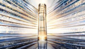 【エスティ ローダー】シュープリーム プラス ST セラム発売｜ハリ、弾力、立体美で上向きの新次元へ