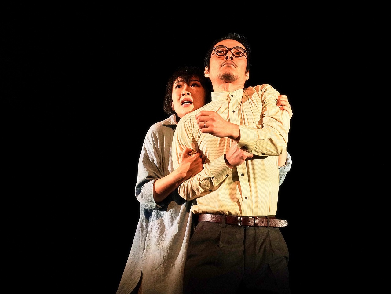 舞台『みんな鳥になって』 　　　　　　　撮影：細野晋司