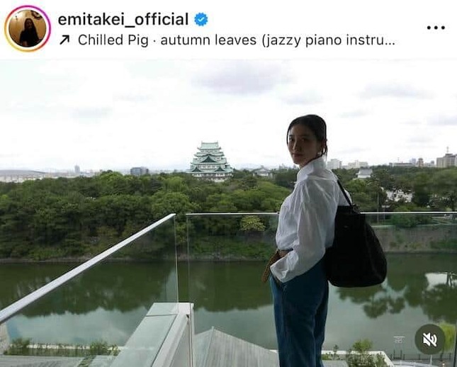 武井咲さんのインスタグラム（＠emitakei_official）より