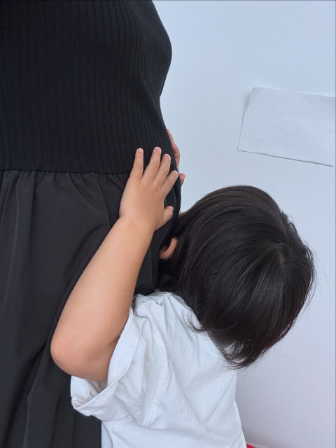 「おめでとう!」”吉高由里子・綾瀬はるか”ものまねでお馴染み美人モノマネタレントが第2子妊娠を発表! | 話題の投稿 | スポーツブル (スポブル) 「おめでとう!」"吉高由里子・綾瀬はるか"ものまねでお馴染み美人モノマネタレントが第2子妊娠を発表! | 話題の投稿 | スポーツブル (スポブル)