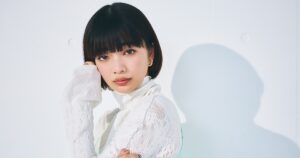 俳優・見上愛「多様な価値観を表現しあえるからこそ、素敵な作品が生まれる」(FRaU編集部) | FRaU the Earth 俳優・見上愛「多様な価値観を表現しあえるからこそ、素敵な作品が生まれる」(FRaU編集部) | FRaU the Earth