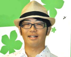 ドランク鈴木が前代未聞のドクターストップ 本人は記憶になく自室で絶叫 病院直行し「先生がいろいろ全部調べた」壮絶エピソードにサンドウィッチマン爆笑 - au Webポータル