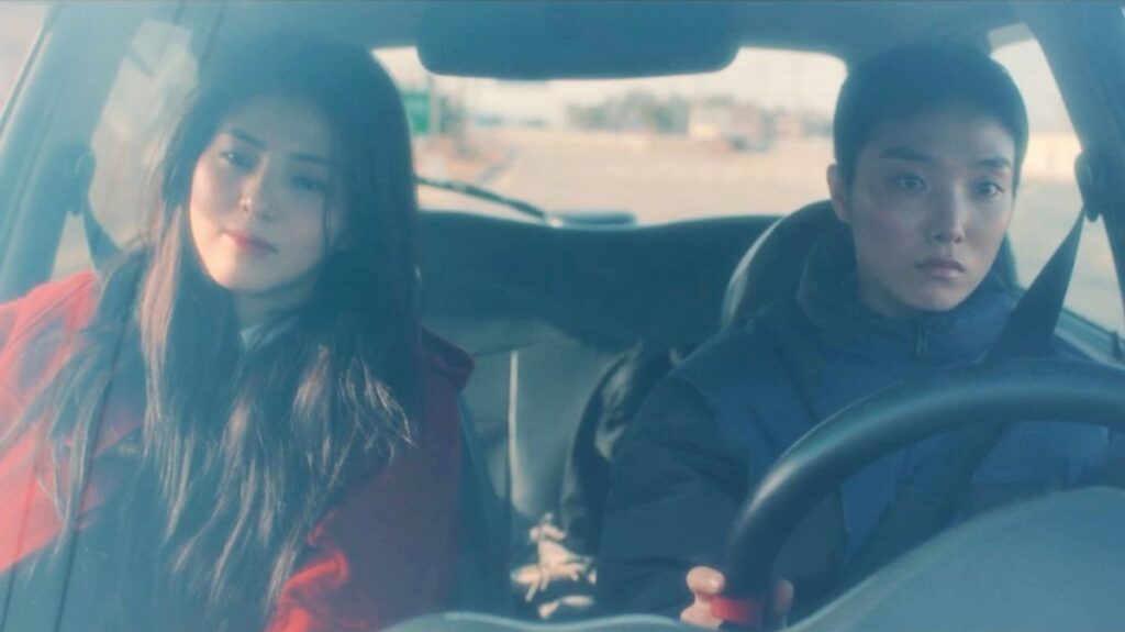 友情と恋愛の狭間で揺れる姿を映した本編映像公開『12月の君へ』場面写真、キャラクター映像もあわせて到着｜最新の映画ニュースならMOVIE WALKER PRESS