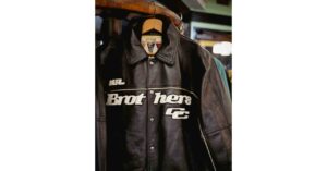 アヴィレックス × ミスターブラザーズ・カットクラブ　両ブランド名をあしらったレザージャケットを発売