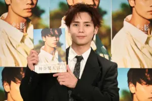 ランペ神谷健太「複雑な家庭だったので…」初写真集で家族について告白　30歳突入で「生きてきた証を」 - スポニチ Sponichi Annex 芸能