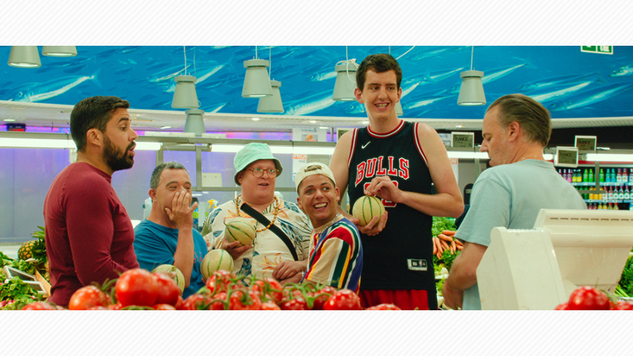 【プレゼント】映画『サムシング・エクストラ! やさしい泥棒のゆかいな逃避行』のムビチケを1組にプレゼント! | 天神サイト 【プレゼント】映画『サムシング・エクストラ! やさしい泥棒のゆかいな逃避行』のムビチケを1組にプレゼント! | 天神サイト