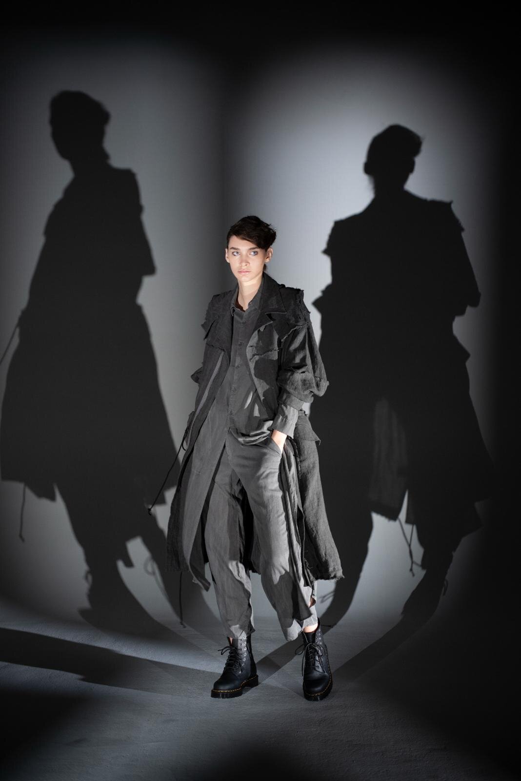 リミ フゥ26年春夏コレクション - 変化をまとって｜写真15