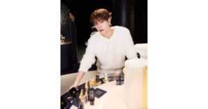 Stray Kids スンミンとホリデーギフト選び 「シャネル」で見つけた、STAYのための特別な輝き Stray Kids スンミンとホリデーギフト選び 「シャネル」で見つけた、STAYのための特別な輝き