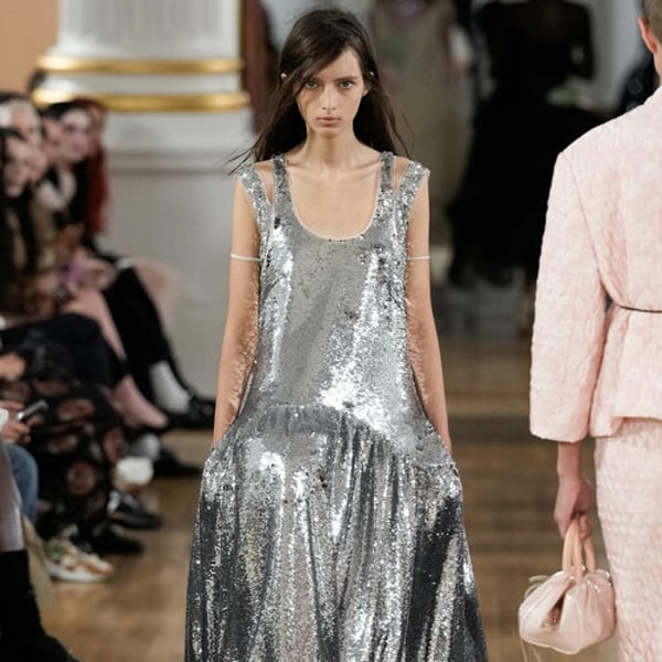 LFW、ジョゼフの復帰とポール・コステロの最終コレクションを含む、充実のシーズンを発表 - FashionNetwork 日本