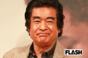 藤岡弘、次女の「仮面ライダー」出演で注目の “そっくり目力” …CMに家族総出演で際立つ “ファミリー無双” | Smart FLASH/スマフラ[光文社週刊誌]