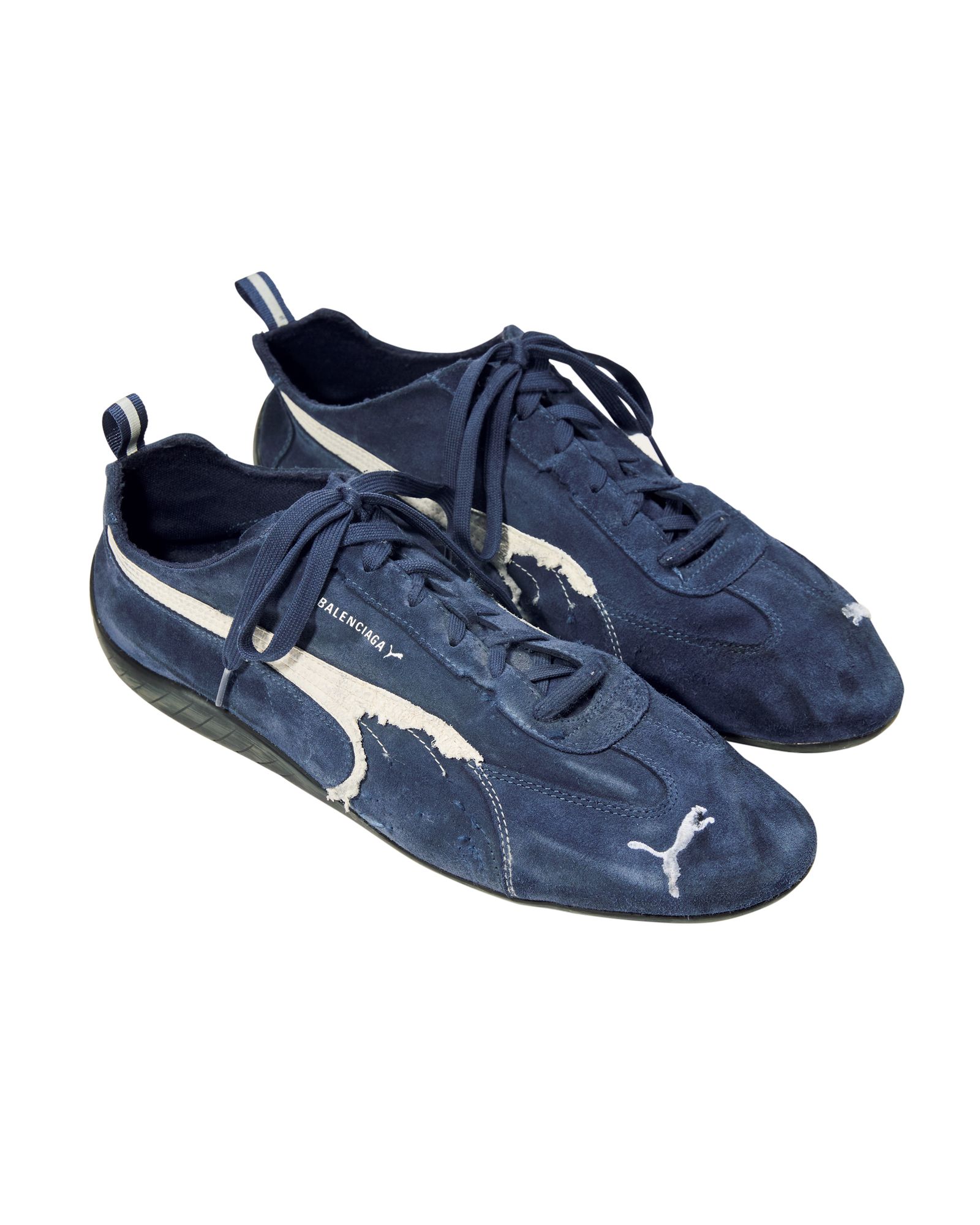 ¥104500(予定価格)by BALENCIAGA(バレンシアガ クライアントサービス)