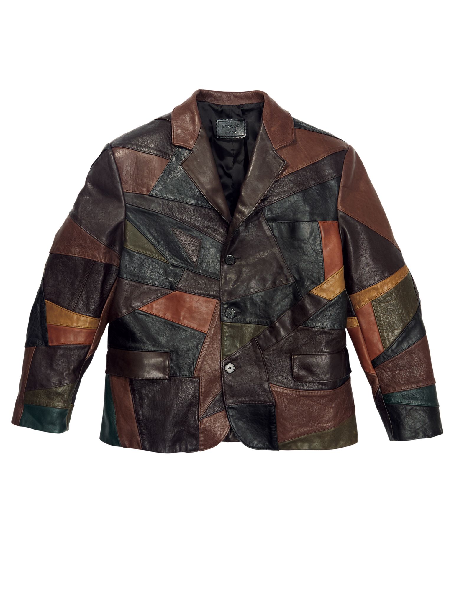 ジャケット ¥2035000(予定価格)by PRADA(プラダ クライアントサービス)