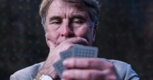 ファッションと映画の共通項は、「正解や意味を決めない」こと – WWDJAPAN ファッションと映画の共通項は、「正解や意味を決めない」こと