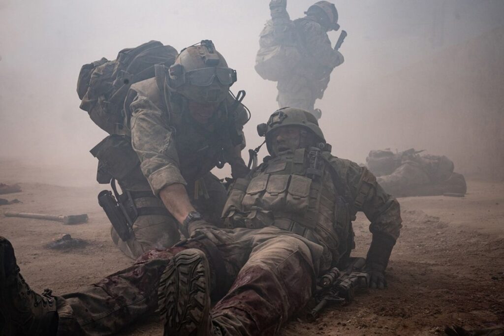 『ウォーフェア』と『シビル・ウォー』…比較によって導かれるアレックス・ガーランドの特性と映画の可能性|最新の映画ニュースならMOVIE WALKER PRESS 『ウォーフェア』と『シビル・ウォー』…比較によって導かれるアレックス・ガーランドの特性と映画の可能性|最新の映画ニュースならMOVIE WALKER PRESS