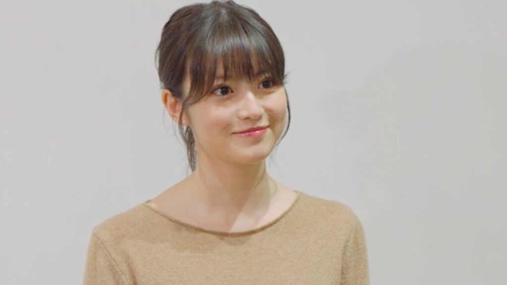 前髪ありの今田美桜、全身を古着で買いそろえたエピソード語る／Mister Donut×GODIVA新商品 CM＋インタビュー＋メイキング