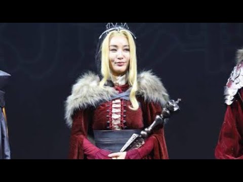 🎭 Modern Title:鈴木紗理奈、FF舞台第2弾で王妃役に挑戦！✨「生の演技でしか味わえない感情」M! LK