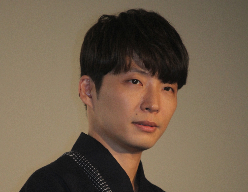 沖縄に「凄く縁がある」星野源 愛あるいじりについノロケ 松重豊も嫉妬「なに、その笑顔」（スポニチアネックス） - Yahoo!ニュース